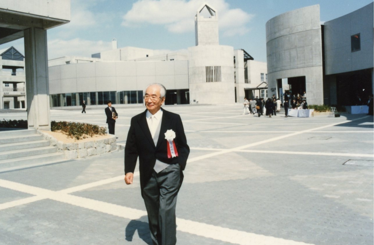 流通科学大学開学